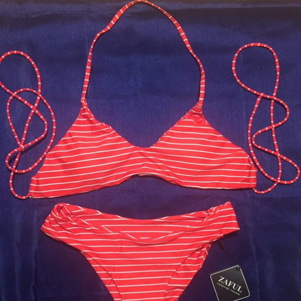 🪩NWT-Zaful bikini 👙